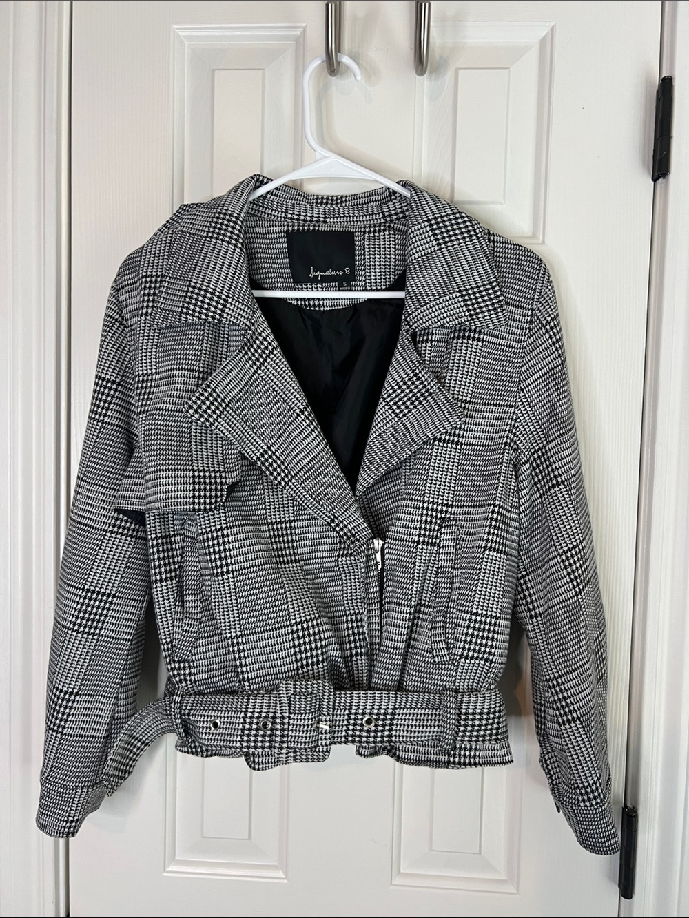 Express Black and White Plaid Cropped Blazer with Belt